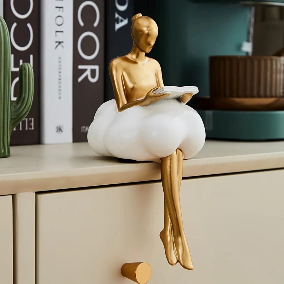 Escultura Contemporânea e Abstrata Boneca Delicada Conceito 