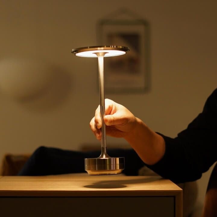 Luminária Abajur de Mesa Candeeiro Touch Essenza Recarregável USB Abajur - 0062 Conceito 