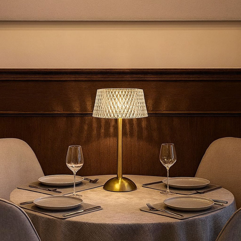Luminária Abajur de Mesa Luzzo Touch Led USB Conceito 