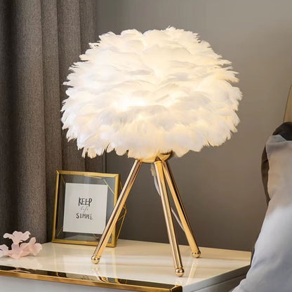 Luminária Abajur de Mesa Plumas 46cm Abajur - 0012 Conceito 