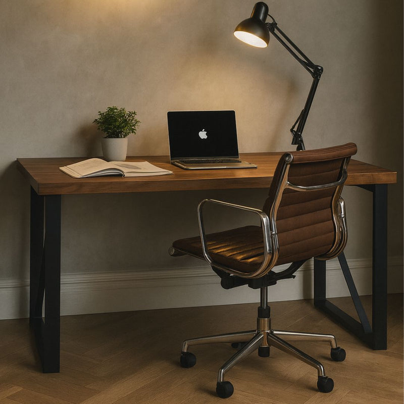 Luminária de Mesa Articulada Focus Light Conceito 