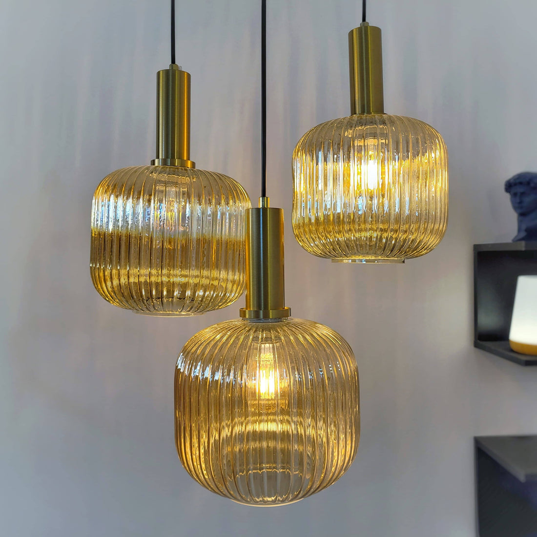 Lustre Pendente Luxuoso Retrô Glass Âmbar #### Conceito 