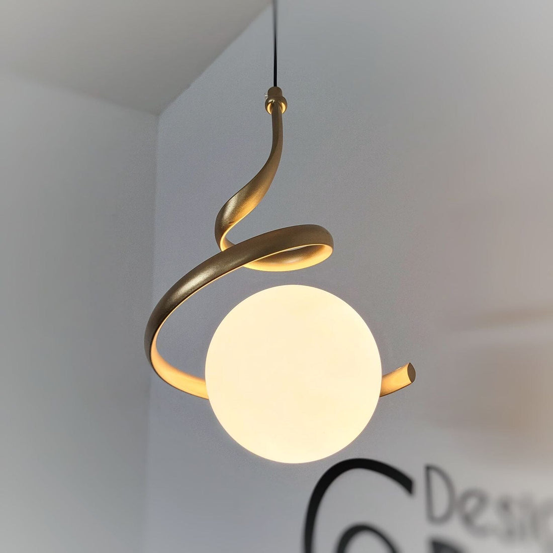 Lustre Pendente Orbit Spiral em LED Pendente - 0036 Conceito 